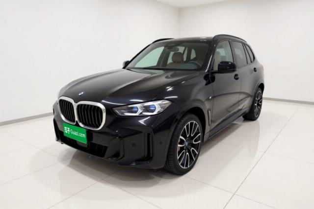 Używany BMW X5 2023 xDrive 40Li M Sport Night Edition Package