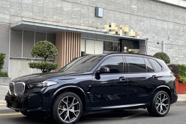 Used BMW X5 2023 xDrive 30Li Luxury M Sport Night Edition Package Guazi used car, China used car export, Used car for sale, Used  cars, Cheapest cars for sale