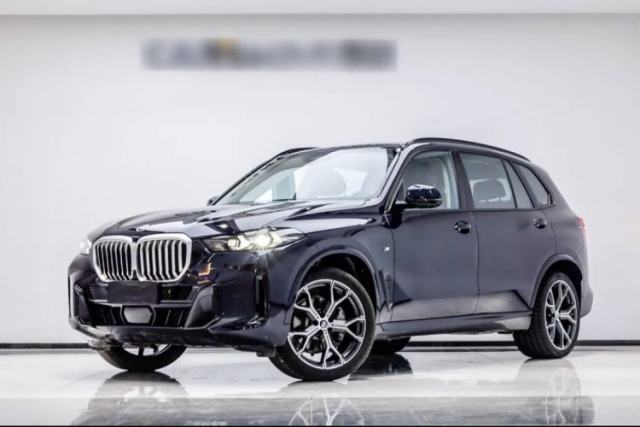 Used BMW X5 2023 xDrive 30Li Luxury M Sport Night Edition Package
