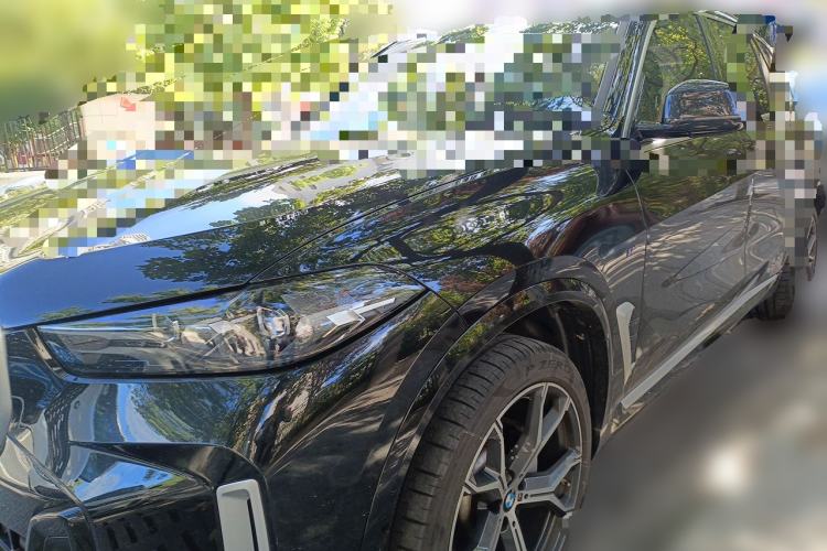 BMW X5 2023 xDrive 30Li Luxury M Sport Package