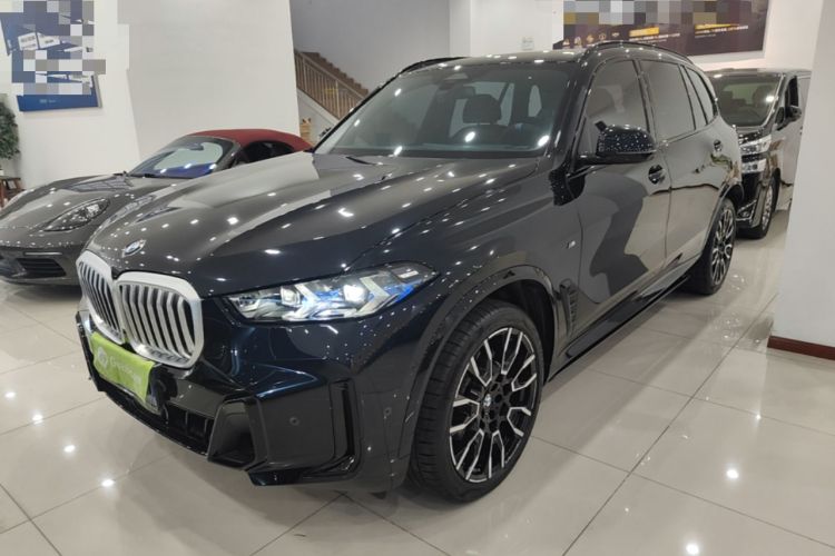 BMW X5 2023 xDrive 40Li M Sport Night Edition Package