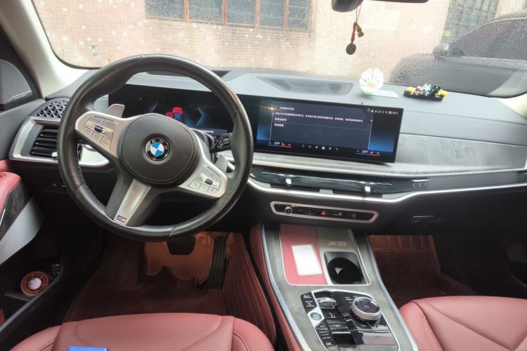 Used BMW X5 2023 xDrive 30Li M Sport Package Center Console