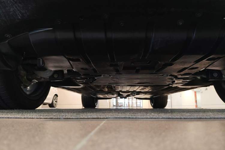 Used BMW X5 2023 xDrive 30Li Luxury M Sport Package Chassis Front