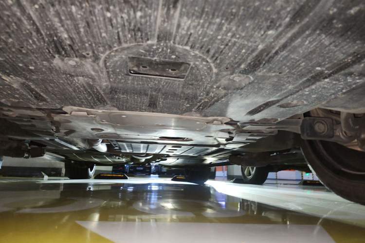 Used BMW X5 2023 xDrive 30Li Luxury M Sport Night Edition Package Chassis Front