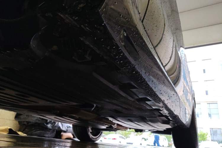 Used BMW X5 2023 xDrive 30Li Luxury M Sport Night Edition Package Chassis Front Left
