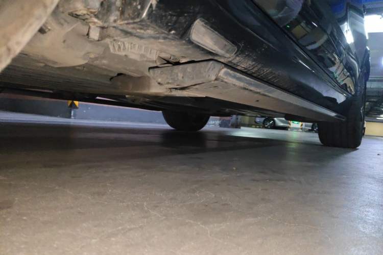 Used BMW X5 2023 xDrive 30Li Luxury M Sport Night Edition Package Chassis Front Left