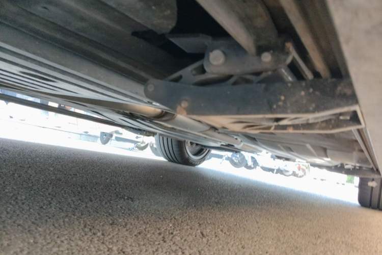 Used BMW X5 2023 xDrive 30Li Luxury M Sport Package Chassis Front Left
