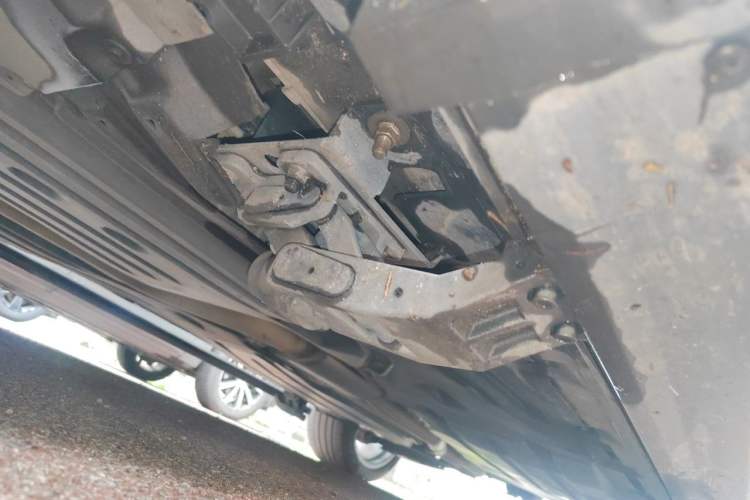 Used BMW X5 2023 xDrive 30Li Luxury M Sport Night Edition Package Chassis Front Left