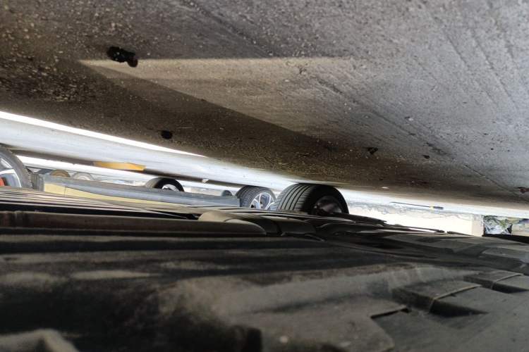 Used BMW X5 2023 xDrive 40Li M Sport Package Chassis Front Right