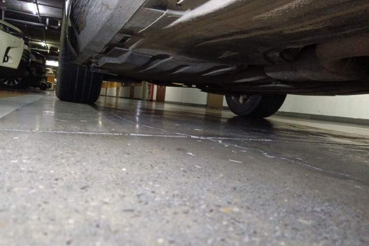 Used BMW X5 2023 xDrive 30Li M Sport Package Chassis Front Right