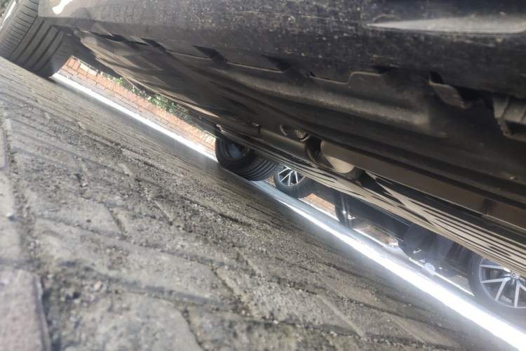 Used BMW X5 2023 xDrive 30Li Luxury M Sport Night Edition Package Chassis Front Right