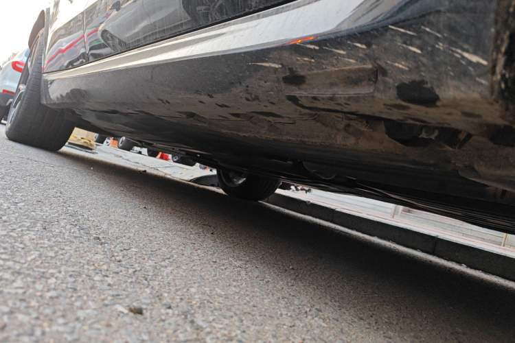 Used BMW X5 2023 xDrive 30Li Luxury M Sport Night Edition Package Chassis Front Right