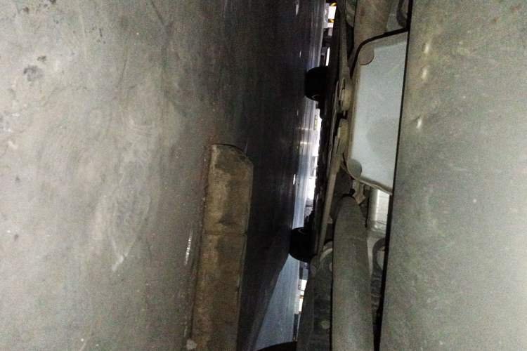 Used BMW X5 2023 xDrive 40Li M Sport Package Chassis Rear