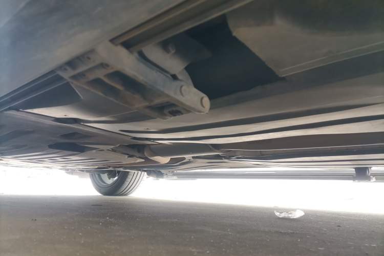 Used BMW X5 2023 xDrive 30Li Luxury M Sport Package Chassis Rear Left