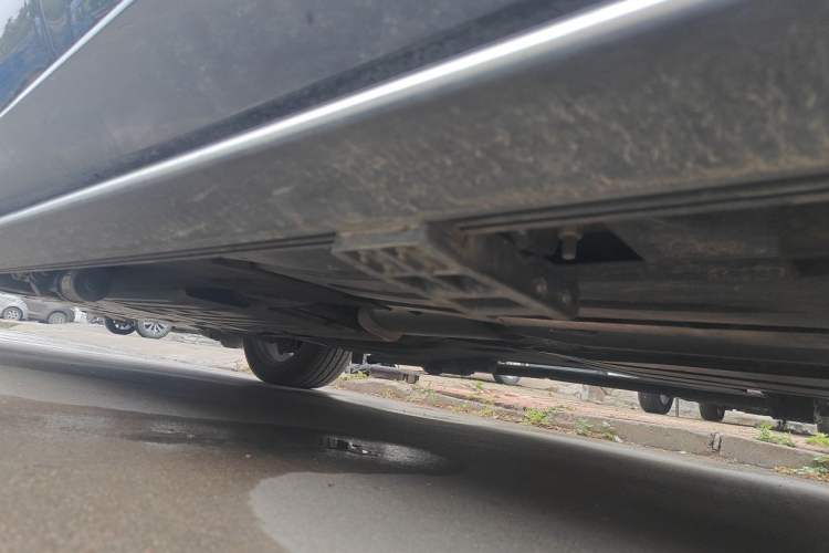 Used BMW X5 2023 xDrive 30Li M Sport Package Chassis Rear Left