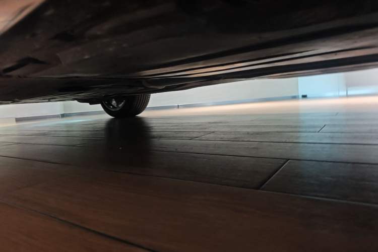 Used BMW X5 2023 xDrive 30Li Luxury M Sport Package Chassis Rear Left