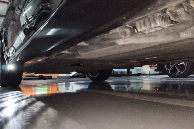 Used BMW X5 2023 xDrive 40Li M Sport Package Chassis Rear Left