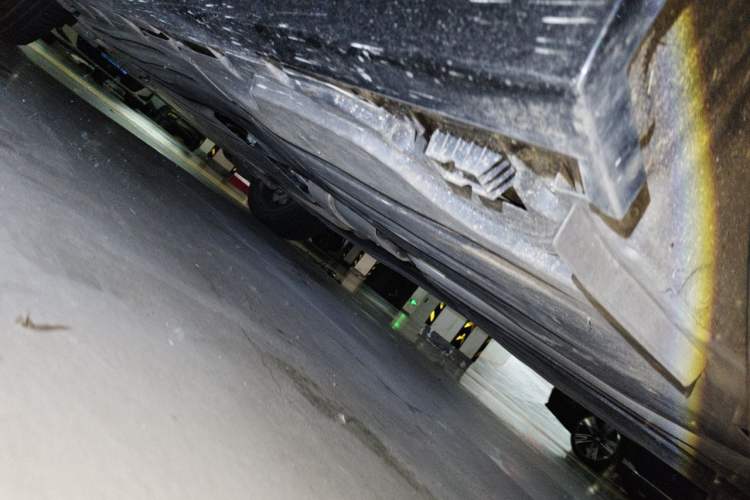 Used BMW X5 2023 xDrive 40Li M Sport Night Edition Package Chassis Rear Left
