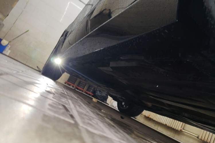 Used BMW X5 2023 xDrive 30Li Luxury M Sport Night Edition Package Chassis Rear Left