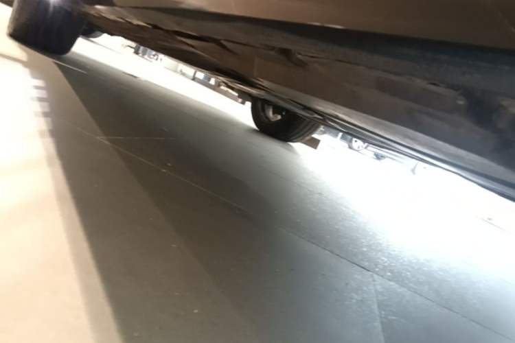 Used BMW X5 2023 xDrive 30Li Luxury M Sport Night Edition Package Chassis Rear Left