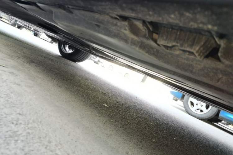 Used BMW X5 2023 xDrive 30Li Luxury M Sport Package Chassis Rear Left