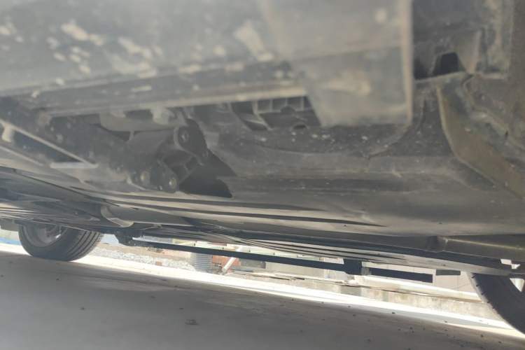 Used BMW X5 2023 xDrive 30Li Luxury M Sport Package Chassis Rear Left