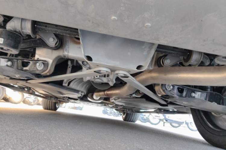 Used BMW X5 2023 xDrive 30Li Luxury M Sport Package Chassis Rear