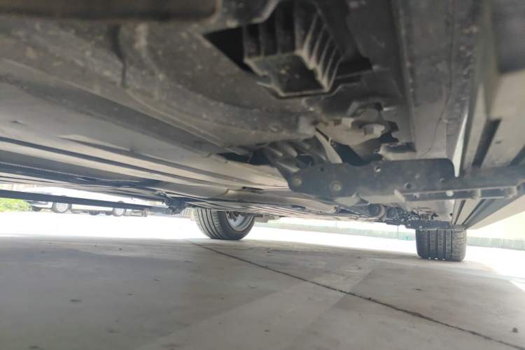 Used BMW X5 2023 xDrive 30Li Luxury M Sport Package Chassis Rear Right