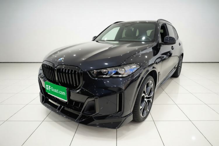 BMW X5 2023 xDrive 40Li Luxury Edition M Sport Night Vision Package