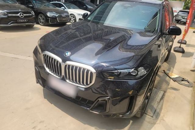 Used BMW X5 2023 xDrive 30Li Luxury M Sport Night Edition Package