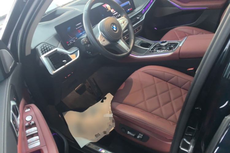 Used BMW X5 2023 xDrive 30Li Luxury M Sport Night Edition Package Driver Seat