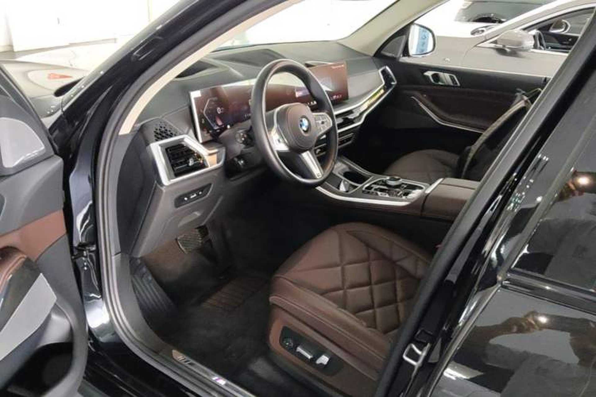 Used BMW X5 2023 xDrive 30Li Luxury M Sport Night Edition Package Driver Seat