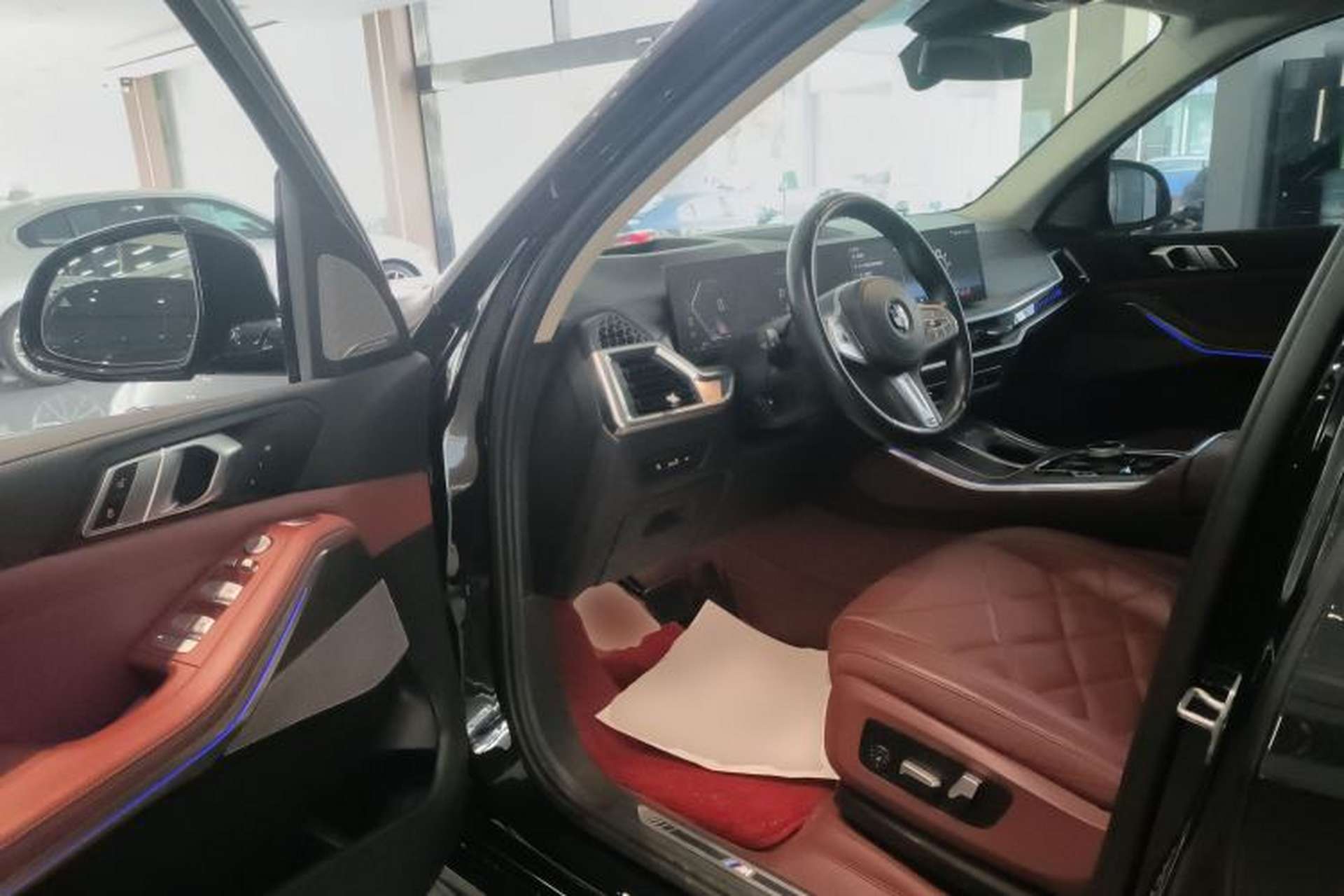 Used BMW X5 2023 xDrive 30Li Luxury M Sport Night Edition Package Driver Seat