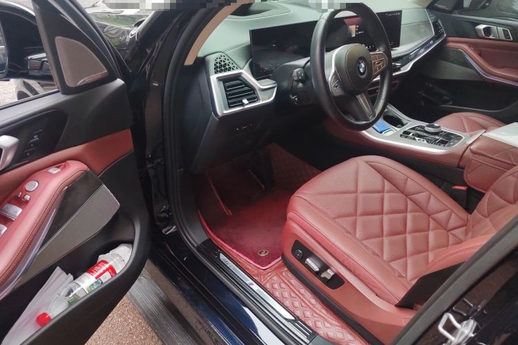 Used BMW X5 2023 xDrive 30Li Luxury M Sport Night Edition Package Driver Seat