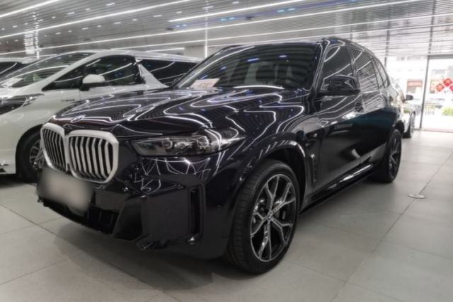 Used BMW X5 2023 xDrive 30Li Luxury M Sport Night Edition Package