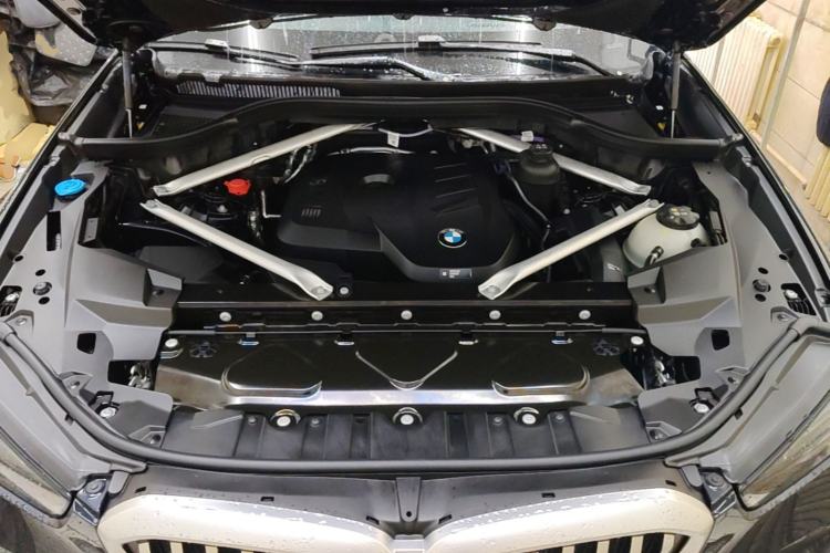 Used BMW X5 2023 xDrive 30Li Luxury M Sport Night Edition Package Engine Bay