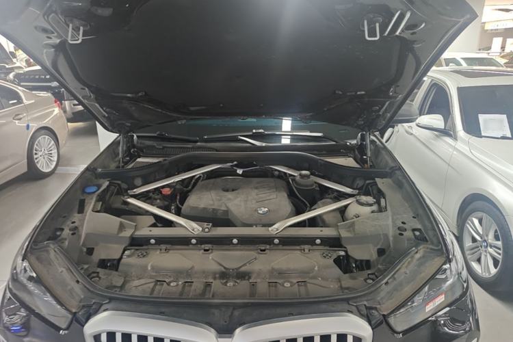 Used BMW X5 2023 xDrive 30Li Luxury M Sport Package Engine Bay