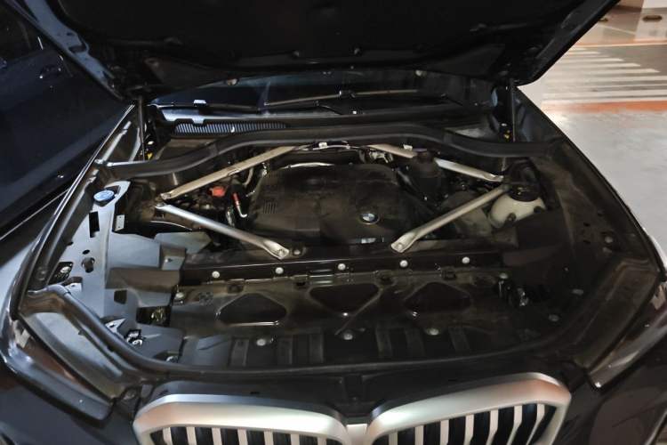 Used BMW X5 2023 xDrive 30Li Luxury M Sport Night Edition Package Engine Bay
