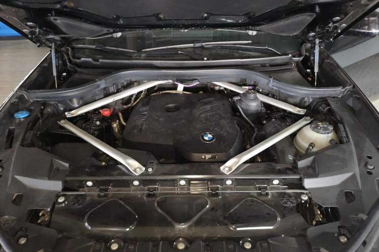 Used BMW X5 2023 xDrive 30Li Luxury M Sport Night Edition Package Engine Bay