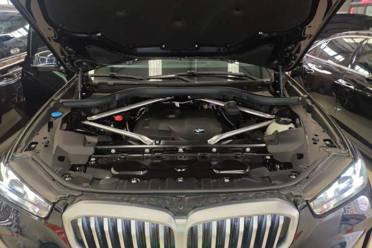 Used BMW X5 2023 xDrive 30Li Luxury M Sport Night Edition Package Engine Bay