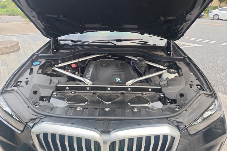 Used BMW X5 2023 xDrive 40Li M Sport Night Edition Package Engine Bay