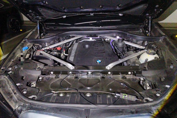 Used BMW X5 2023 xDrive 40Li M Sport Night Edition Package Engine Bay