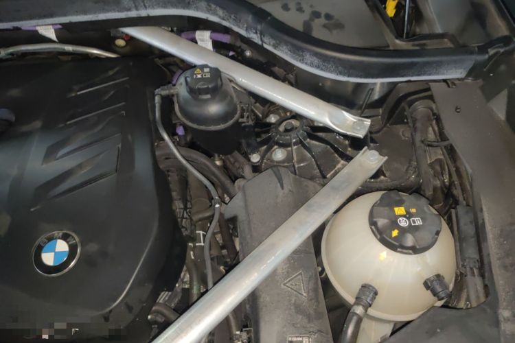 Used BMW X5 2023 xDrive 30Li Luxury M Sport Night Edition Package Engine Bay Left