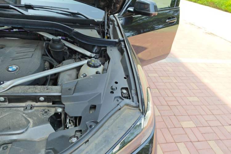 Used BMW X5 2023 xDrive 30Li Luxury M Sport Night Edition Package Engine Bay Left