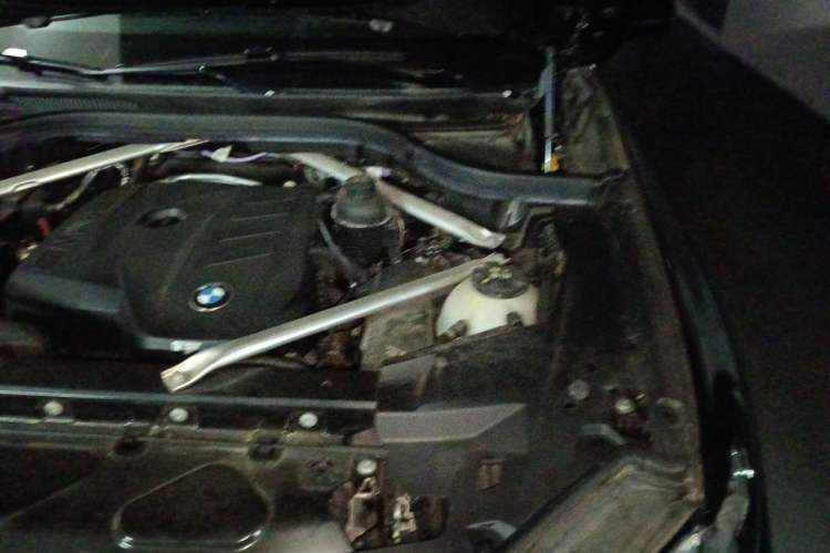 Used BMW X5 2023 xDrive 30Li Luxury M Sport Night Edition Package Engine Bay Left