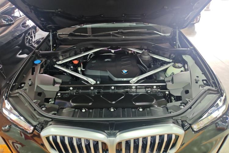 Used BMW X5 2023 xDrive 30Li Luxury M Sport Night Edition Package Engine Bay