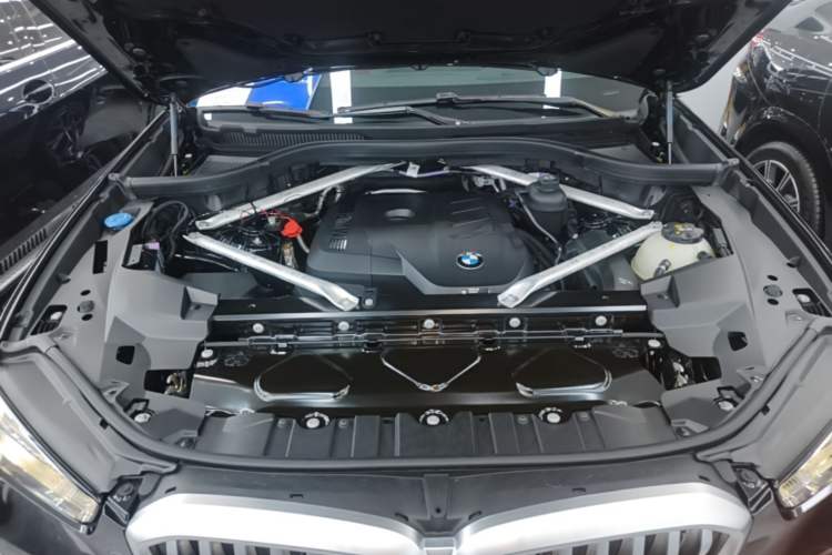 Used BMW X5 2023 xDrive 30Li Luxury M Sport Night Edition Package Engine Bay