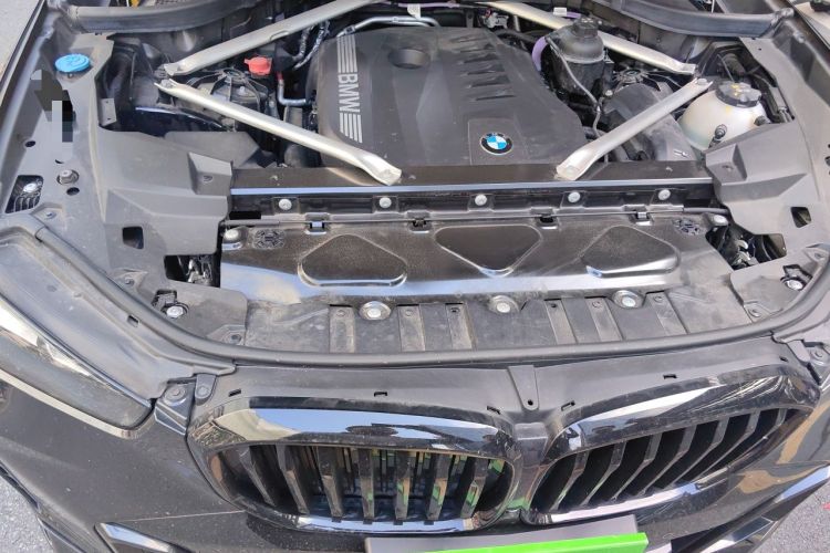 Used BMW X5 2023 xDrive 40Li Luxury Edition M Sport Night Vision Package Engine Bay