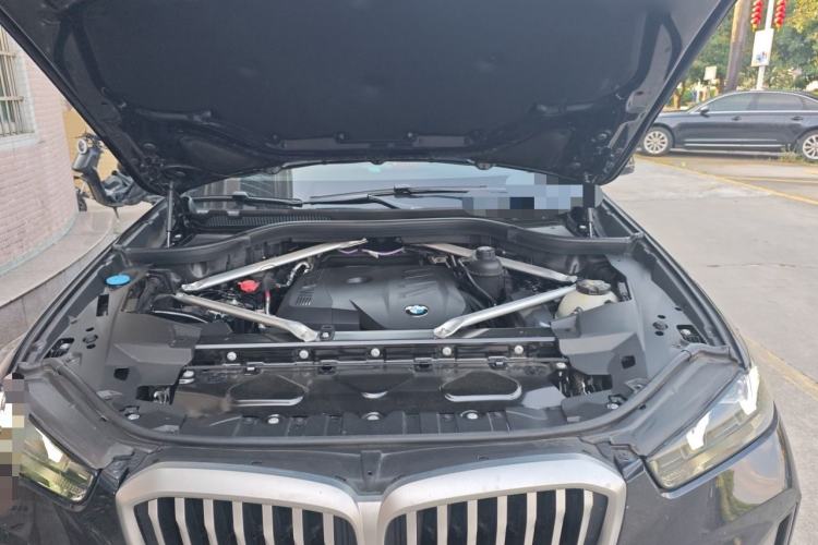 Used BMW X5 2023 xDrive 30Li Luxury M Sport Night Edition Package Engine Bay