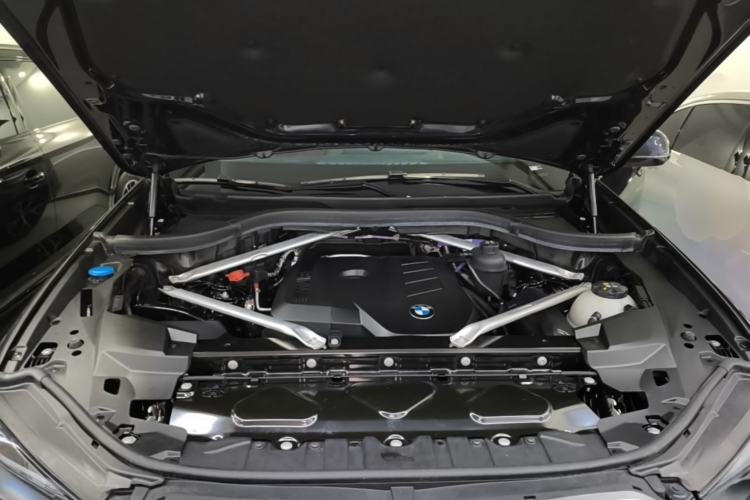 Used BMW X5 2023 xDrive 30Li Luxury M Sport Night Edition Package Engine Bay
